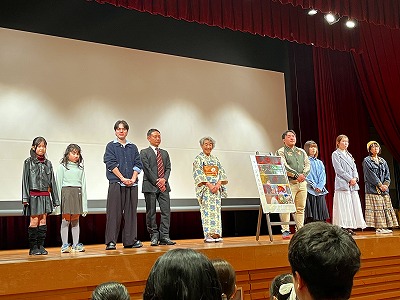 �L���X�g�ƃX�^�b�t